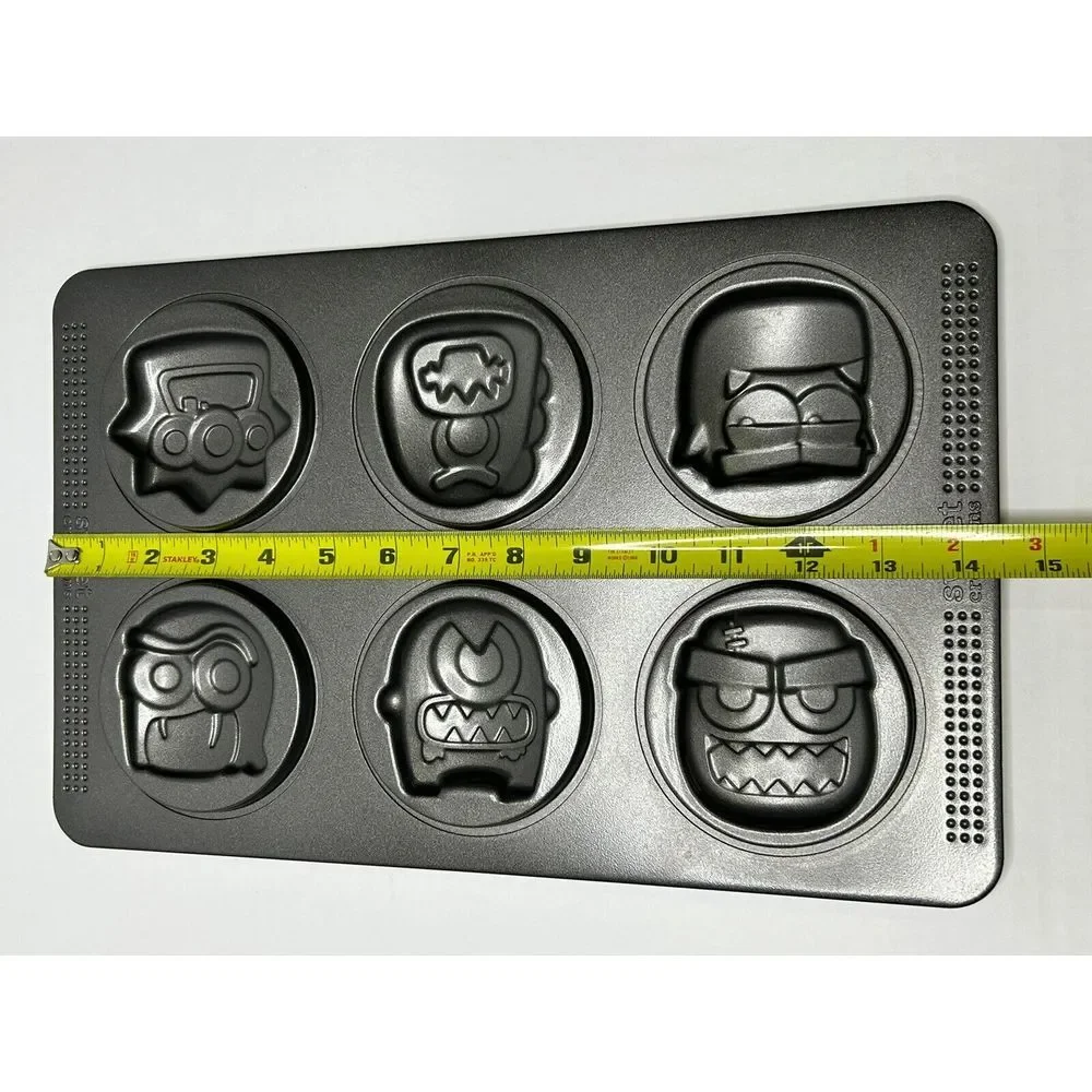 Sweet Creations Monster / Halloween Cookie Molds 6 Cavities Cookie Baking Pan